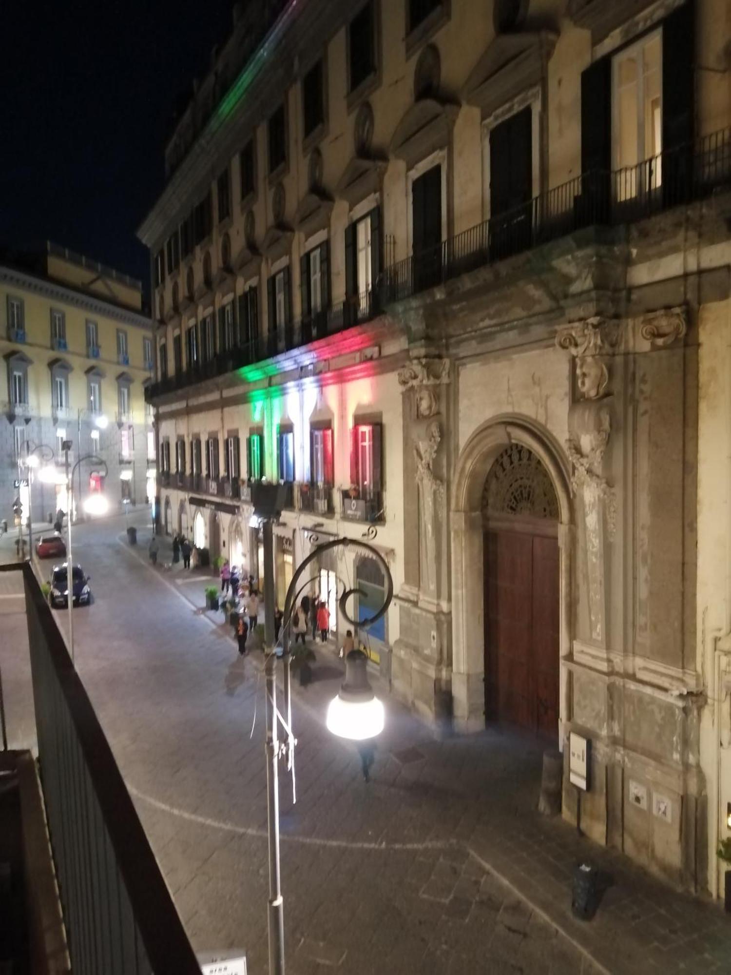 B&B Palazzo Satriano เนเปิลส์ ห้อง รูปภาพ