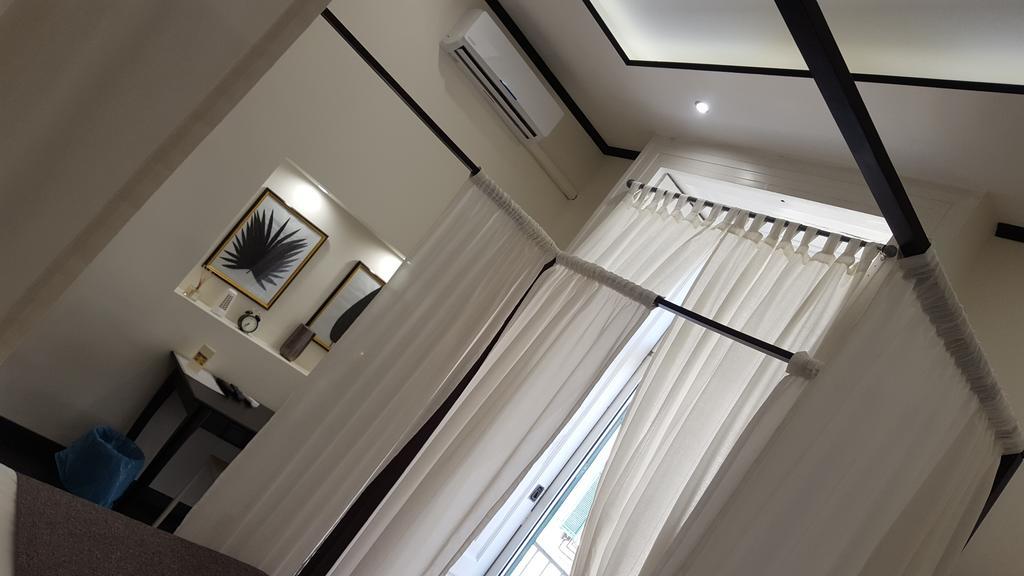B&B Palazzo Satriano เนเปิลส์ ภายนอก รูปภาพ