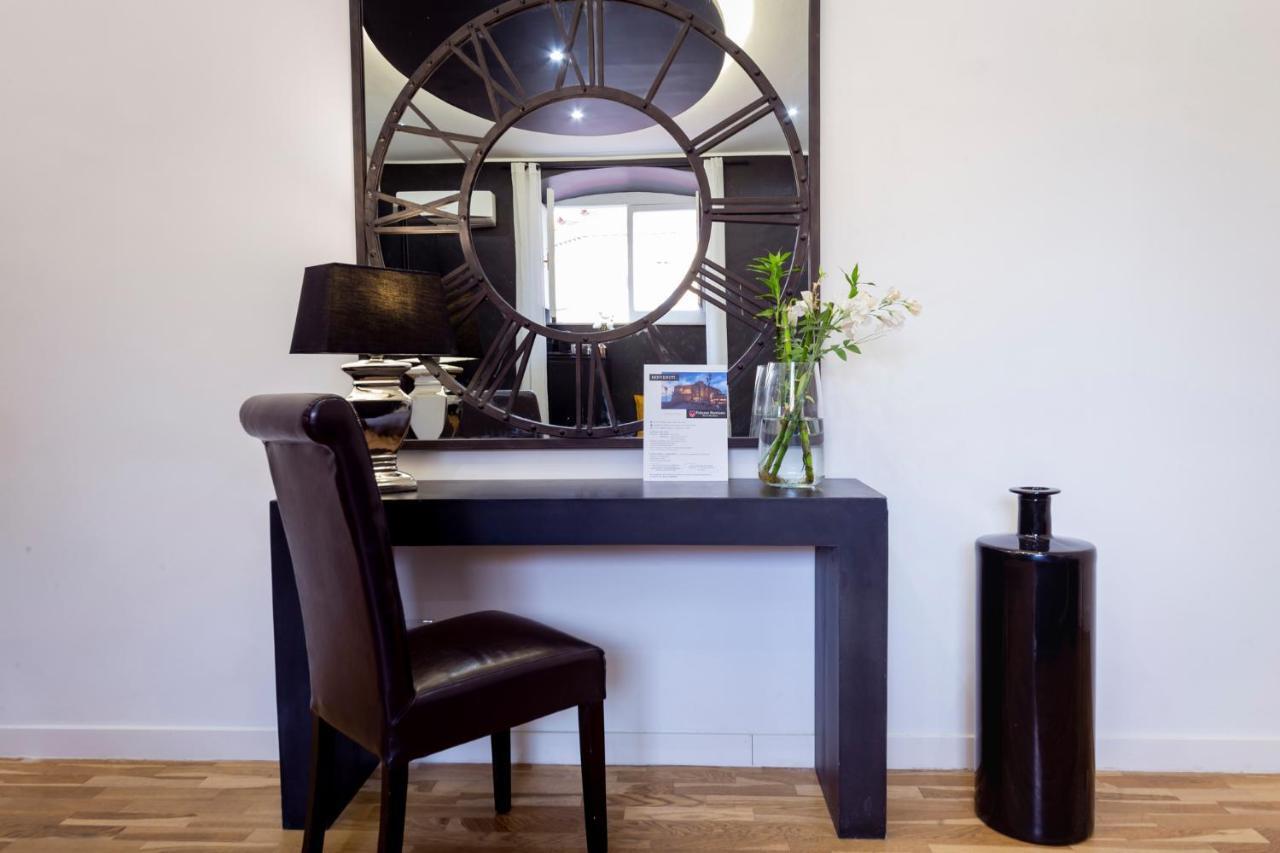 B&B Palazzo Satriano เนเปิลส์ ภายนอก รูปภาพ